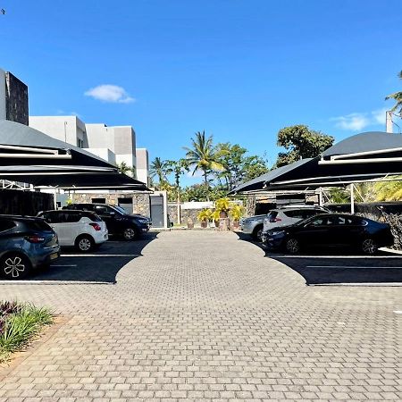 Luxury Beach House With Spectacular Sea View And Pool Trou aux Biches Exterior foto